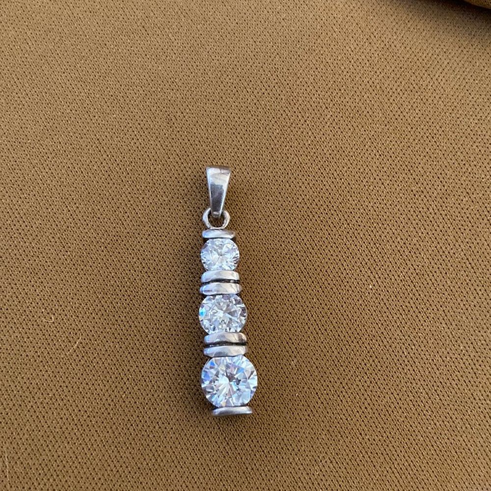 Sterling silver jc bracelet an pendant with beautiful crystals - Picture 5 of 8